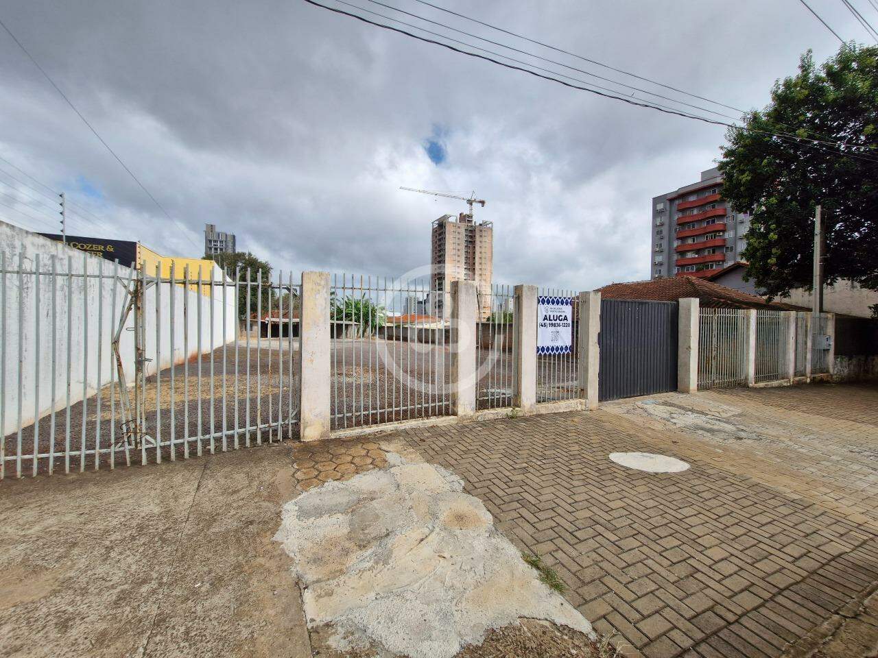 Terreno para aluguel no Centro: 