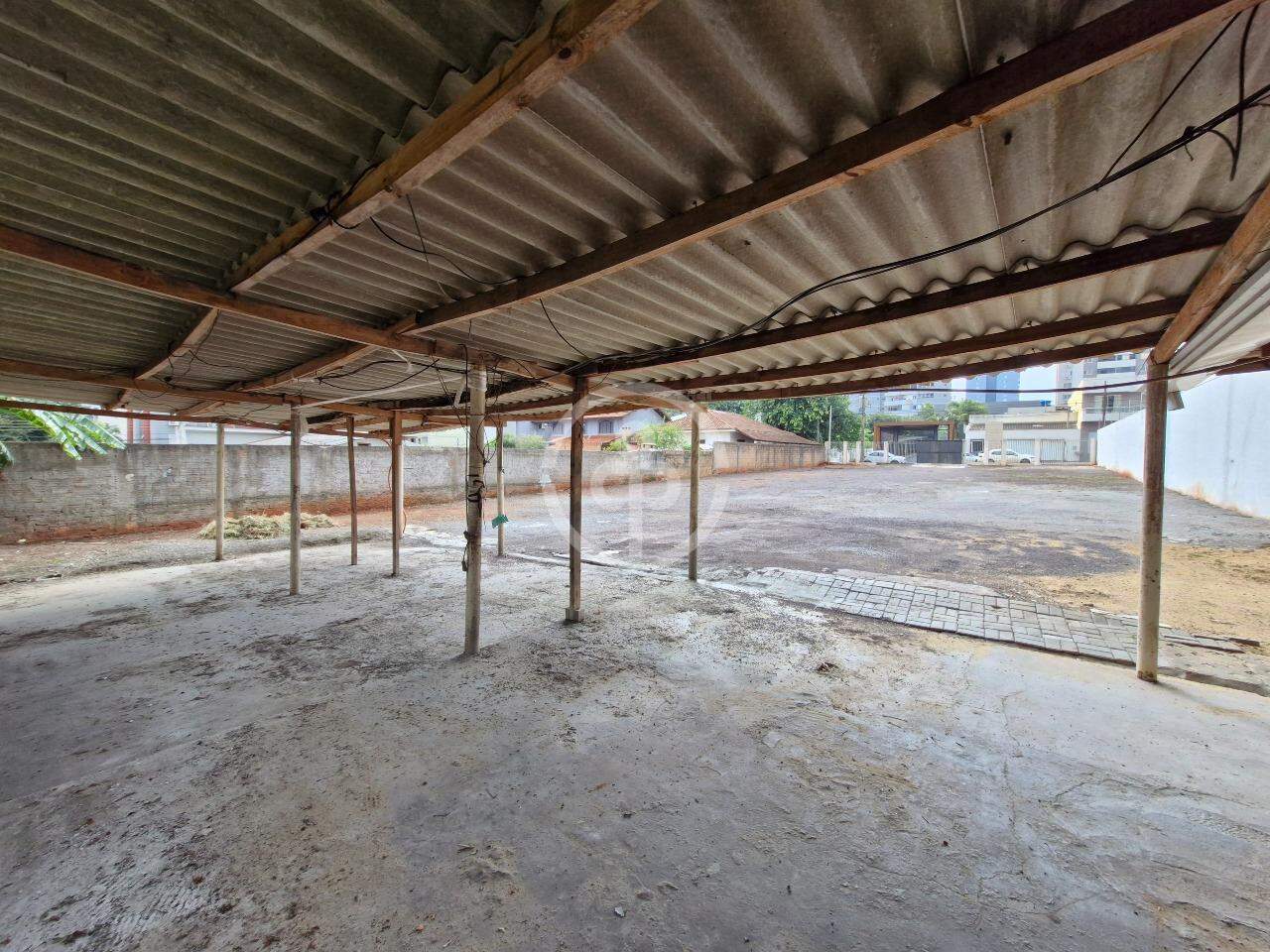 Terreno para aluguel no Centro: 