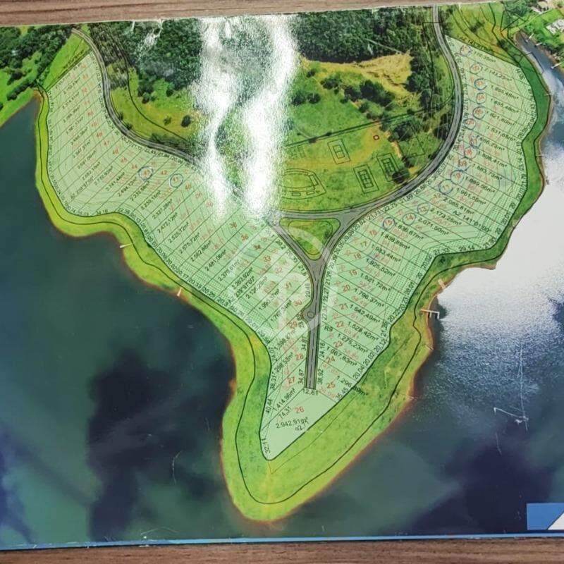 Terreno à venda no Marinas: 
