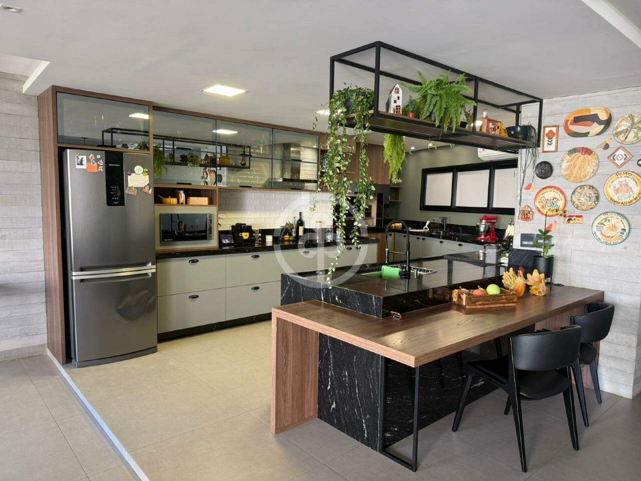 Comercial com residencial à venda no Pioneiros Catarinenses: 
