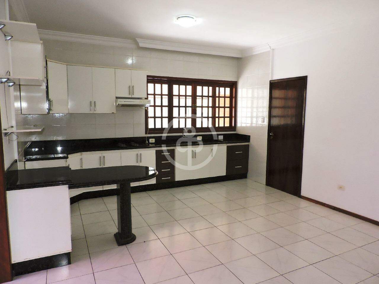 Casa à venda no Região do Lago: 