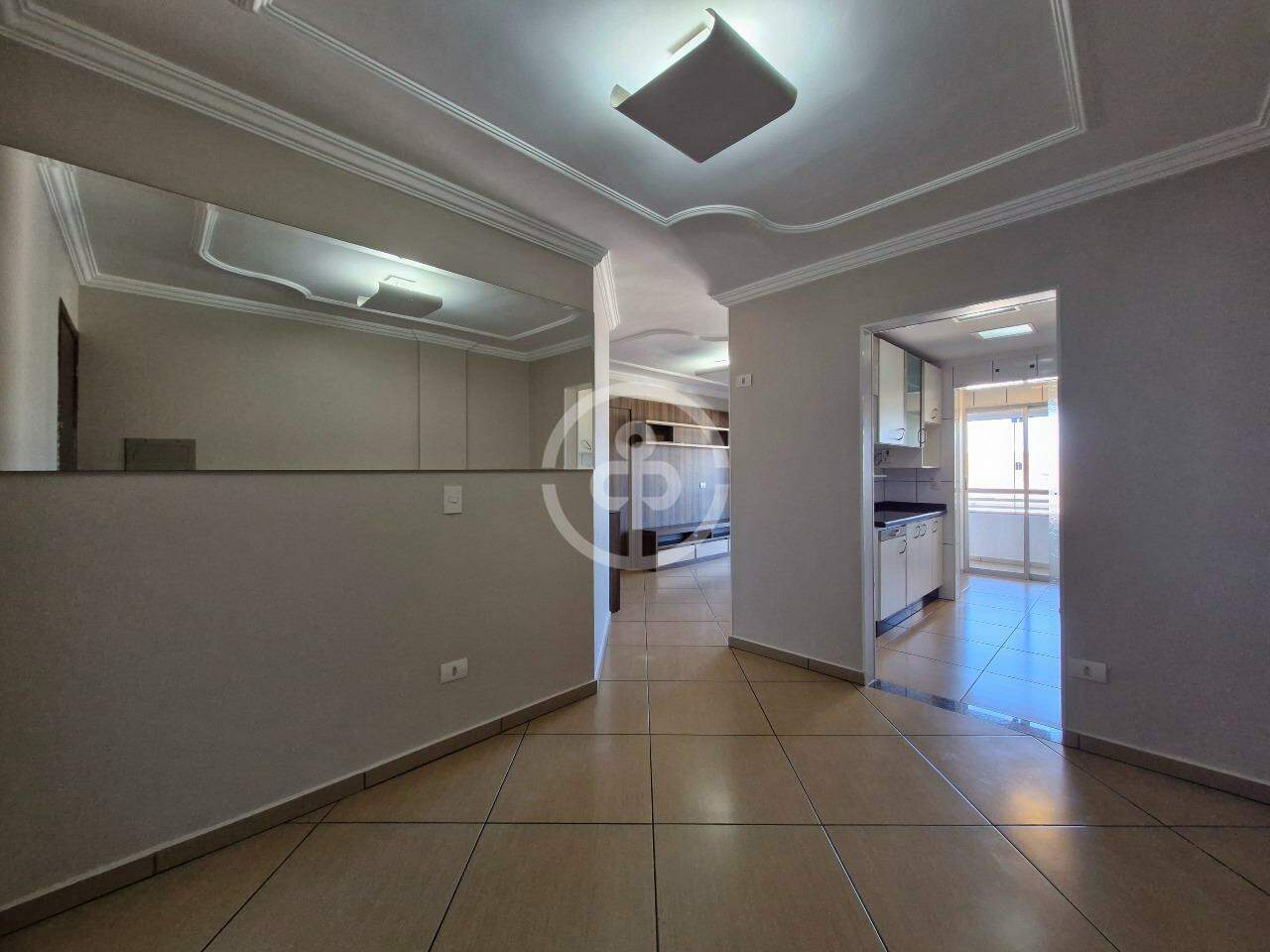 Apartamento para aluguel no Centro: 