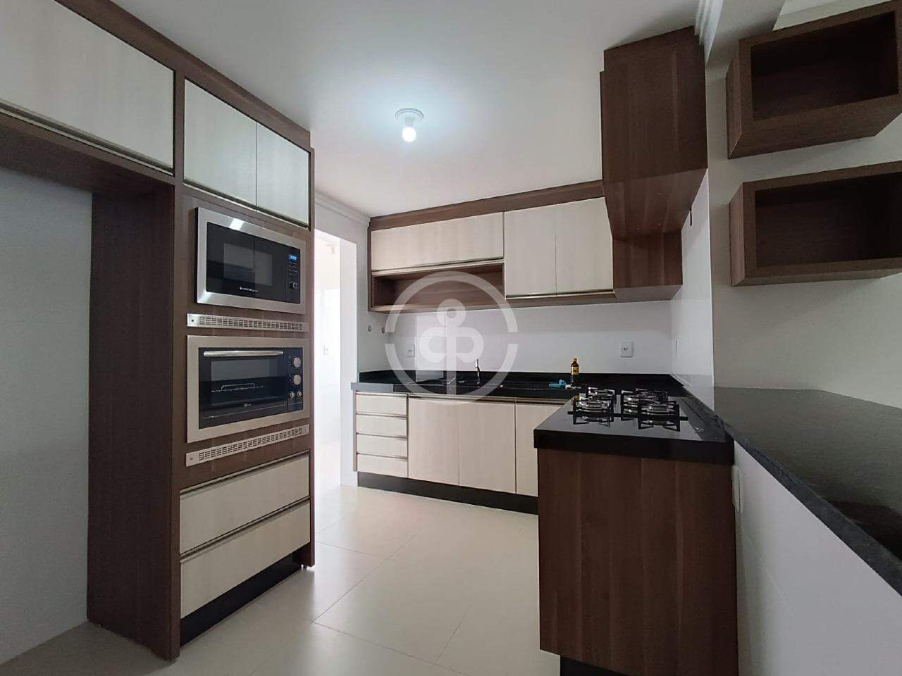 Apartamento para aluguel no Centro: 