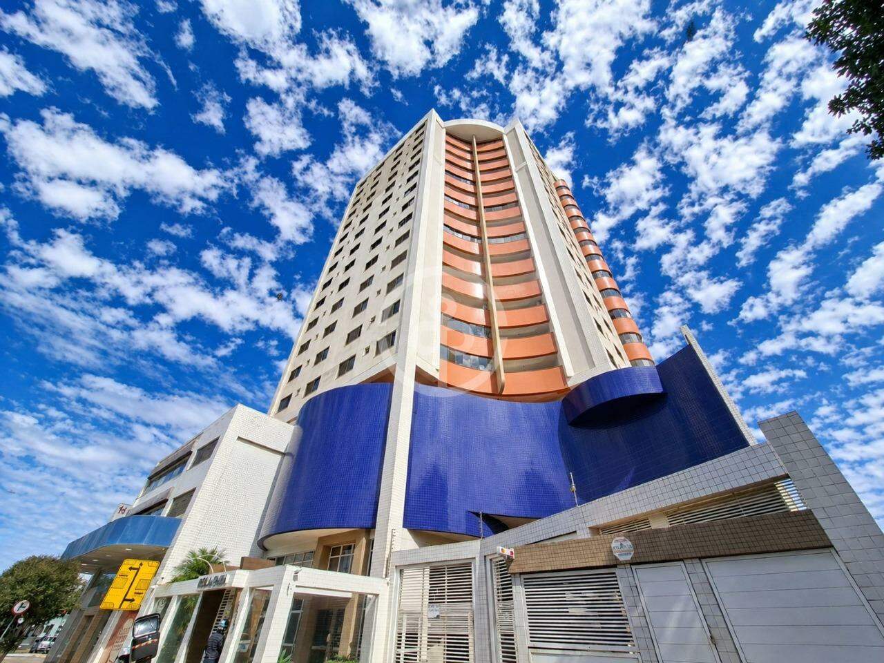Apartamento para aluguel no Centro: 