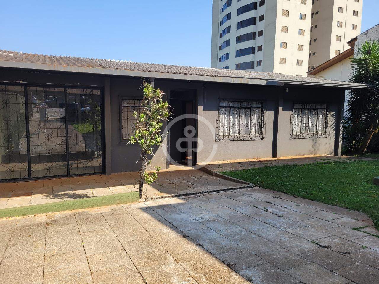 Casa para aluguel no Centro: 
