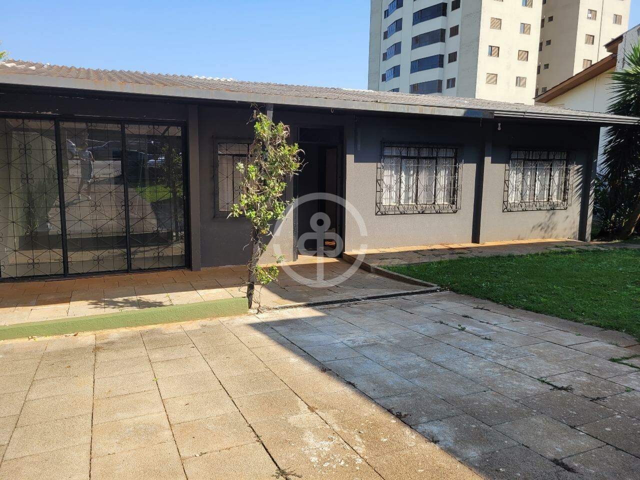 Casa para aluguel no Centro: 
