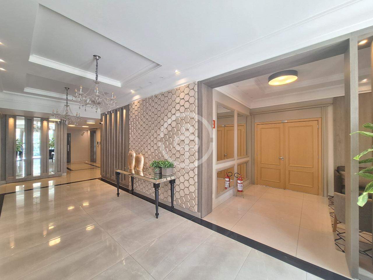 Apartamento para aluguel no Centro: 