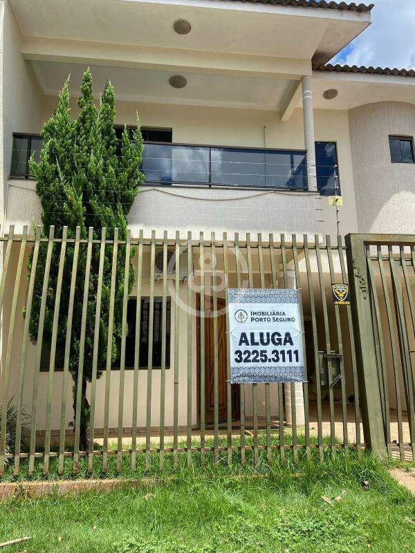 Sobrado para alugar em Centro, Cascavel — Portal Chave Fácil