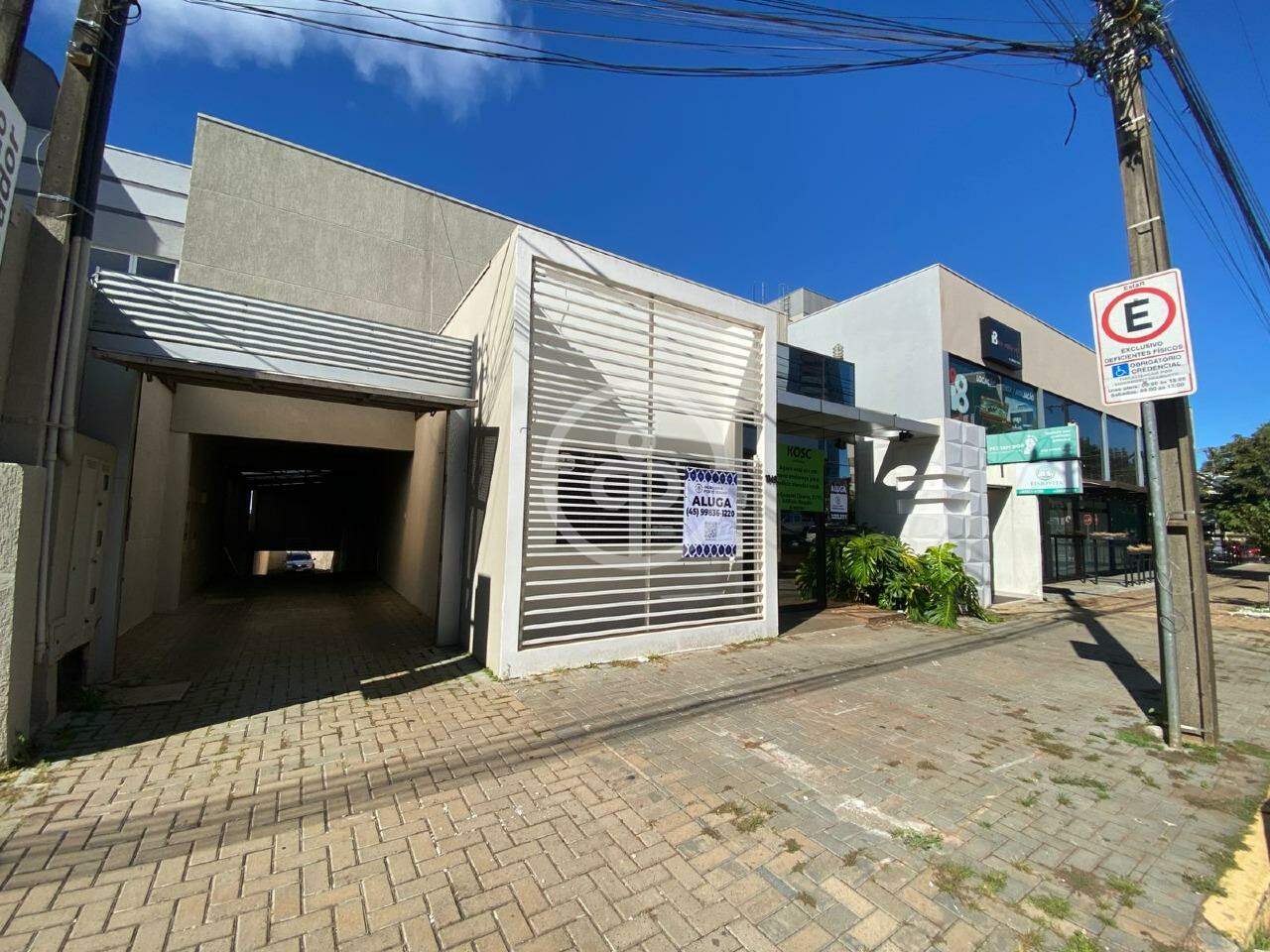 Prédio inteiro para aluguel no Centro: 