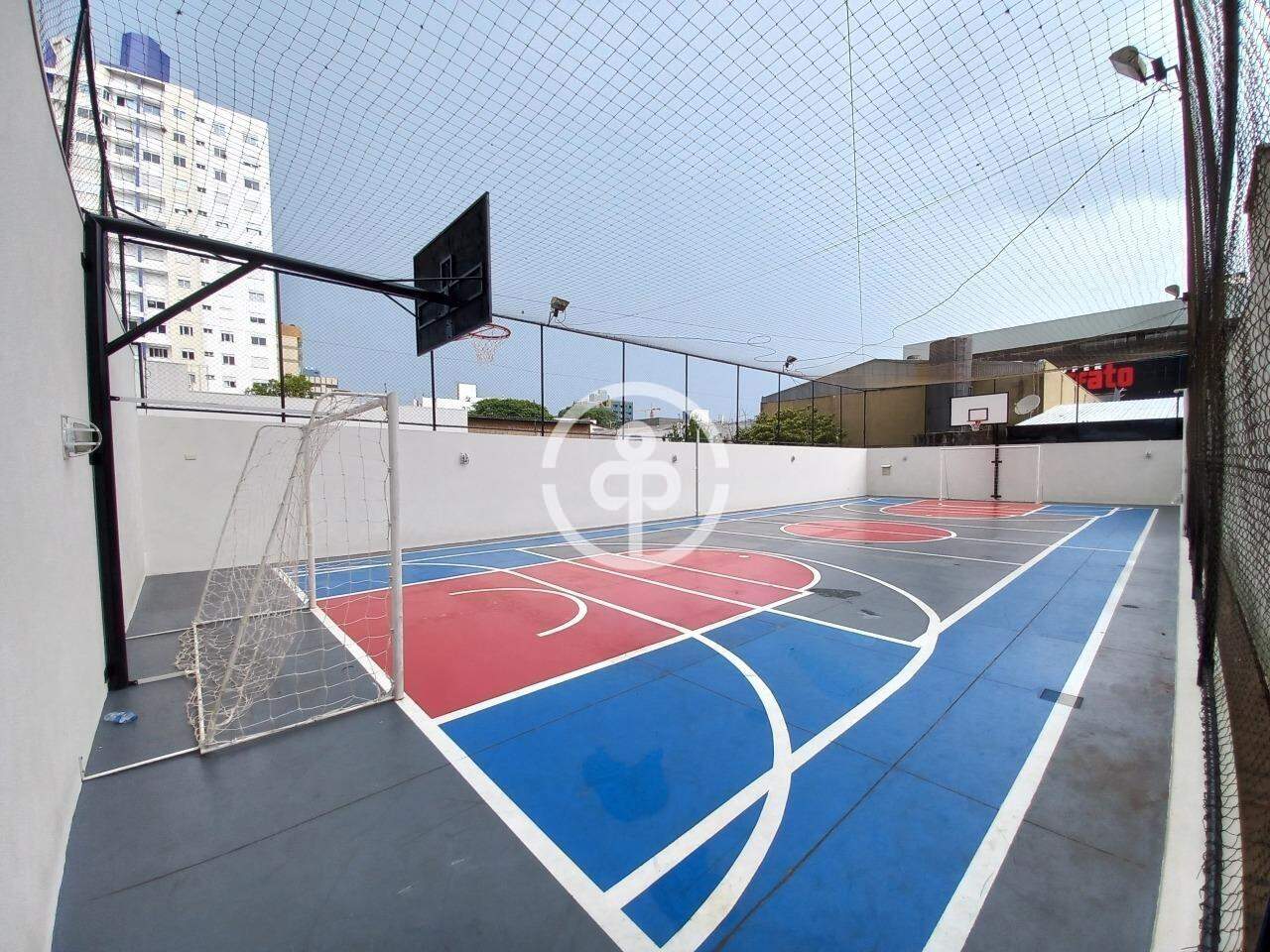 Apartamento duplex à venda no Centro: 