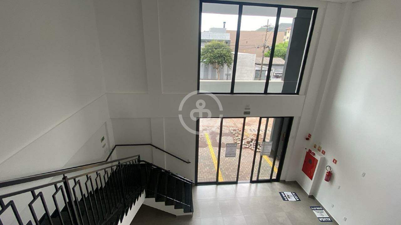 Sala comercial para aluguel no Neva: 
