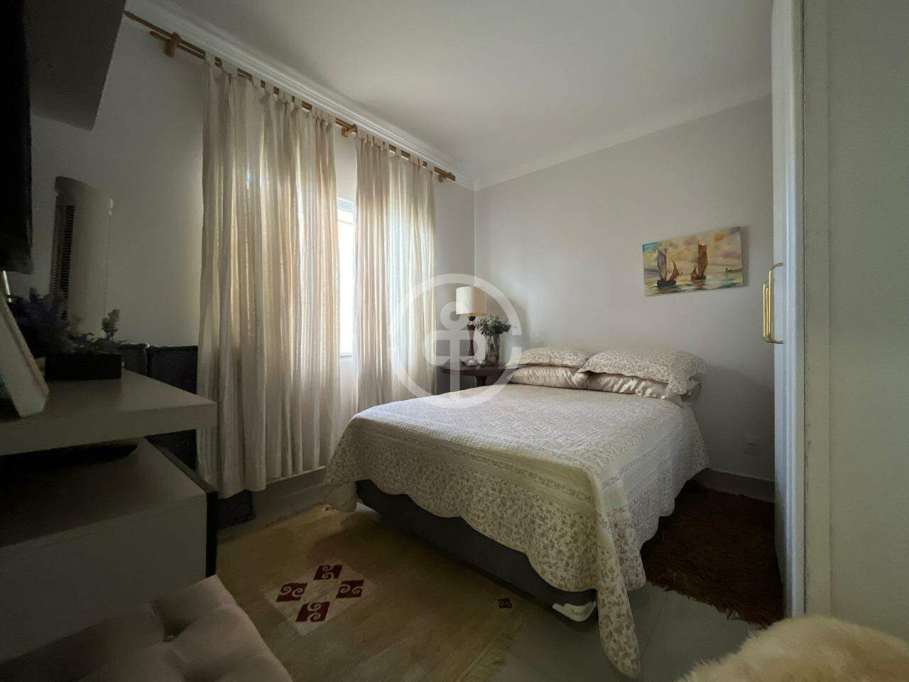 Casa à venda no Coqueiral: 