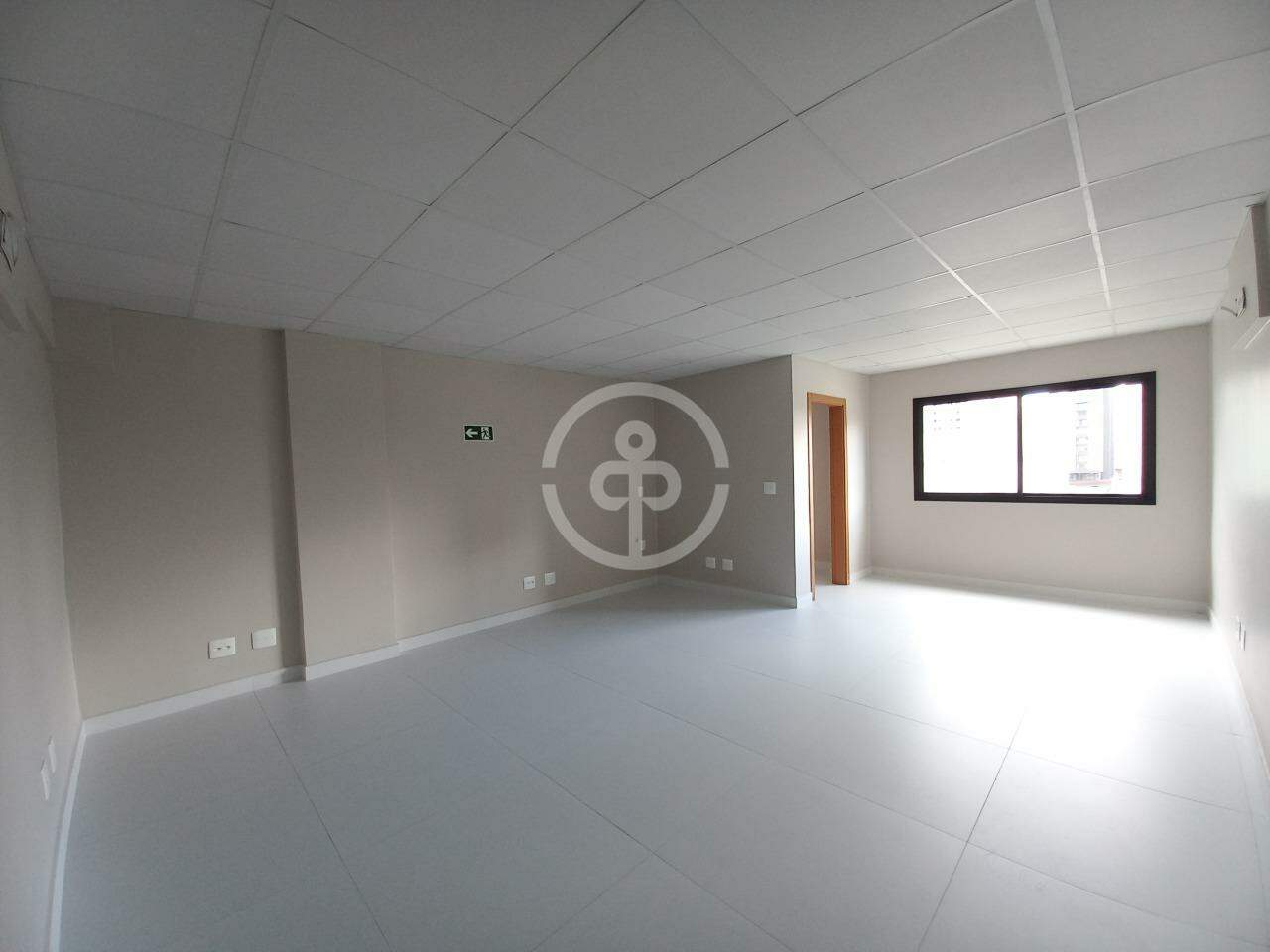 Sala comercial para aluguel no Coqueiral: 