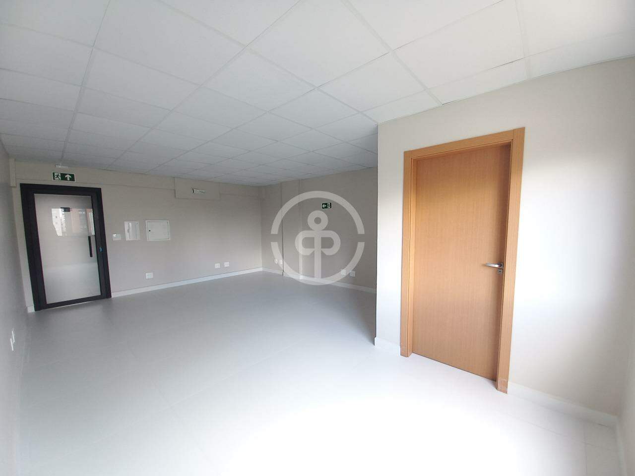 Sala comercial para aluguel no Coqueiral: 