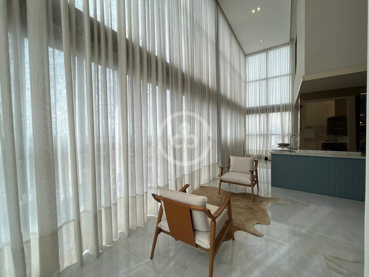 Apartamento duplex à venda no Centro: 