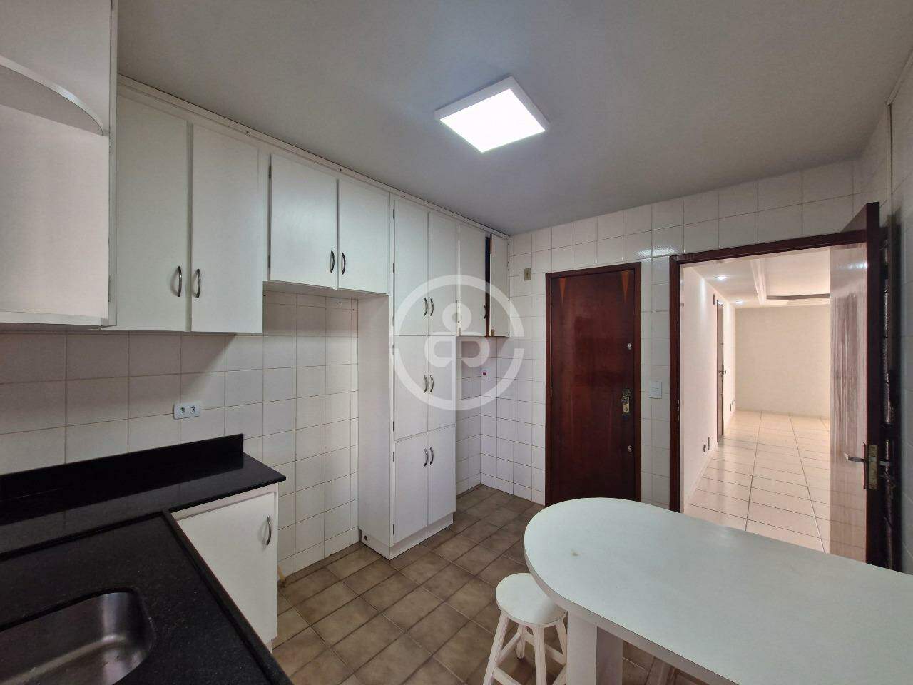 Apartamento para alugar em Centro, Cascavel — Portal Chave Fácil