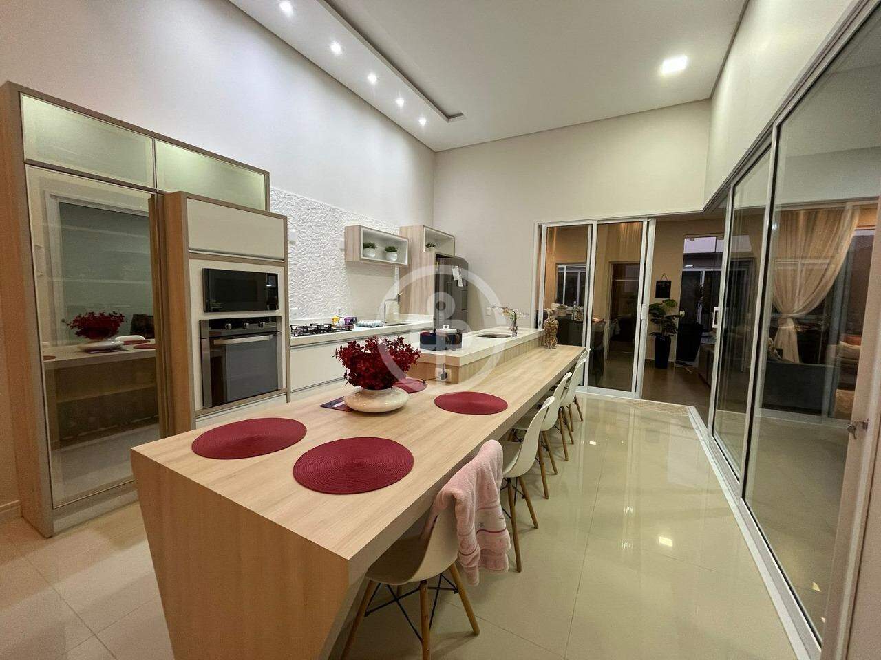 Casa em condomínio à venda no Pacaembu: 