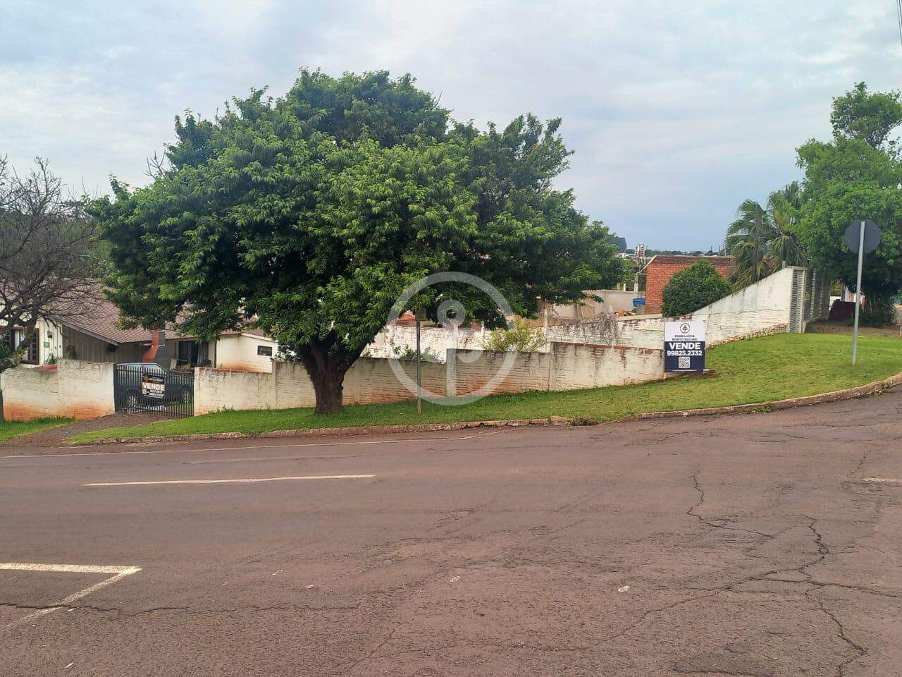 Terreno à venda no Região do Lago: 