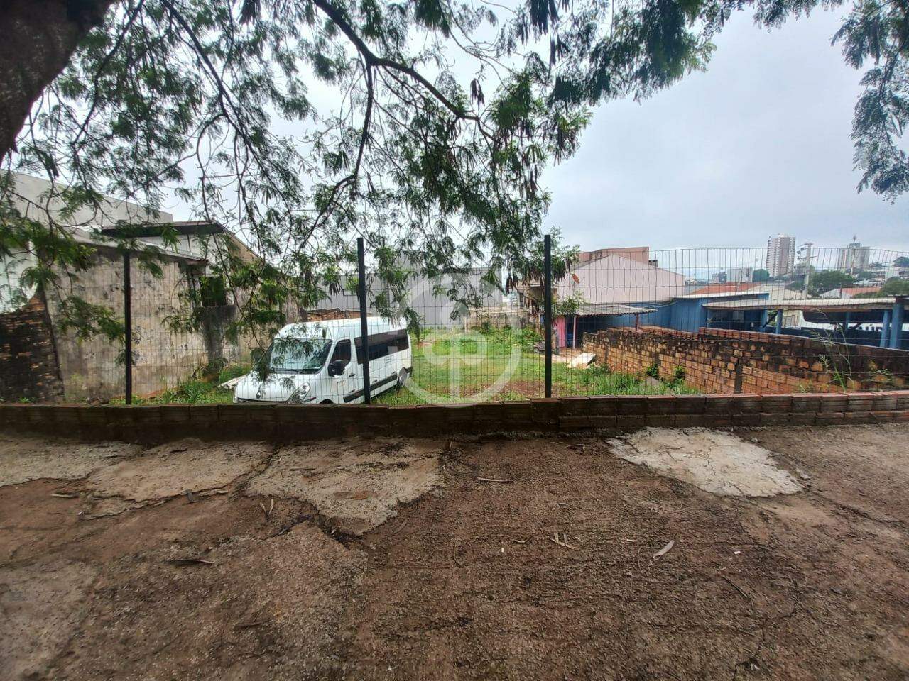 Terreno à venda no Centro: 