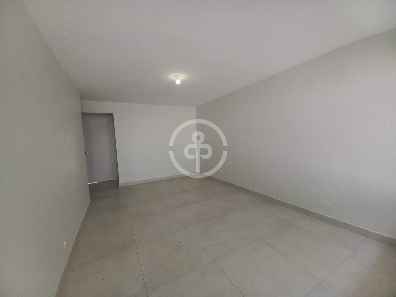 Sobrado à venda no Coqueiral: 