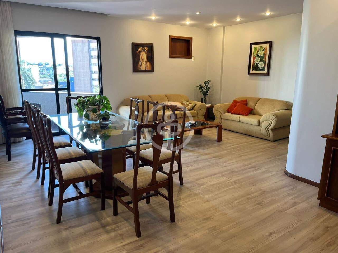 Apartamento à venda no Centro: 