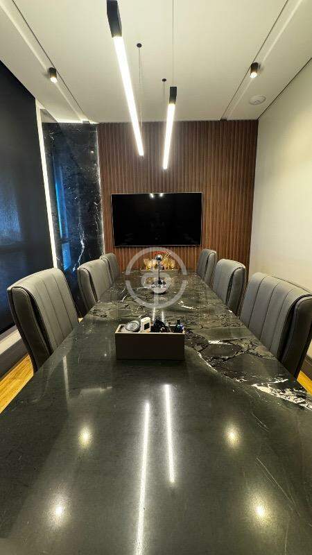 Sala comercial à venda no Neva: 