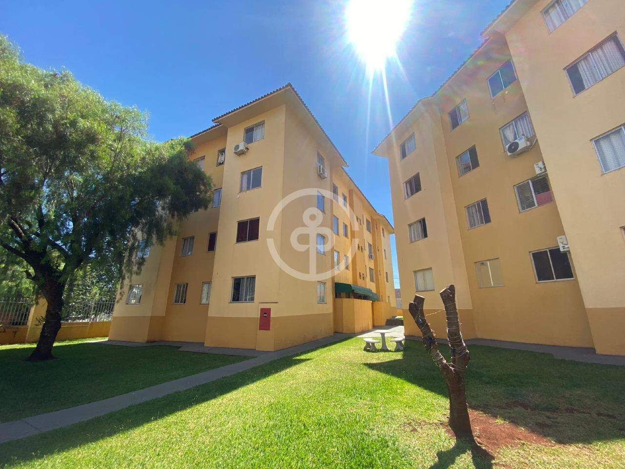 Apartamento para aluguel no Recanto Tropical: 