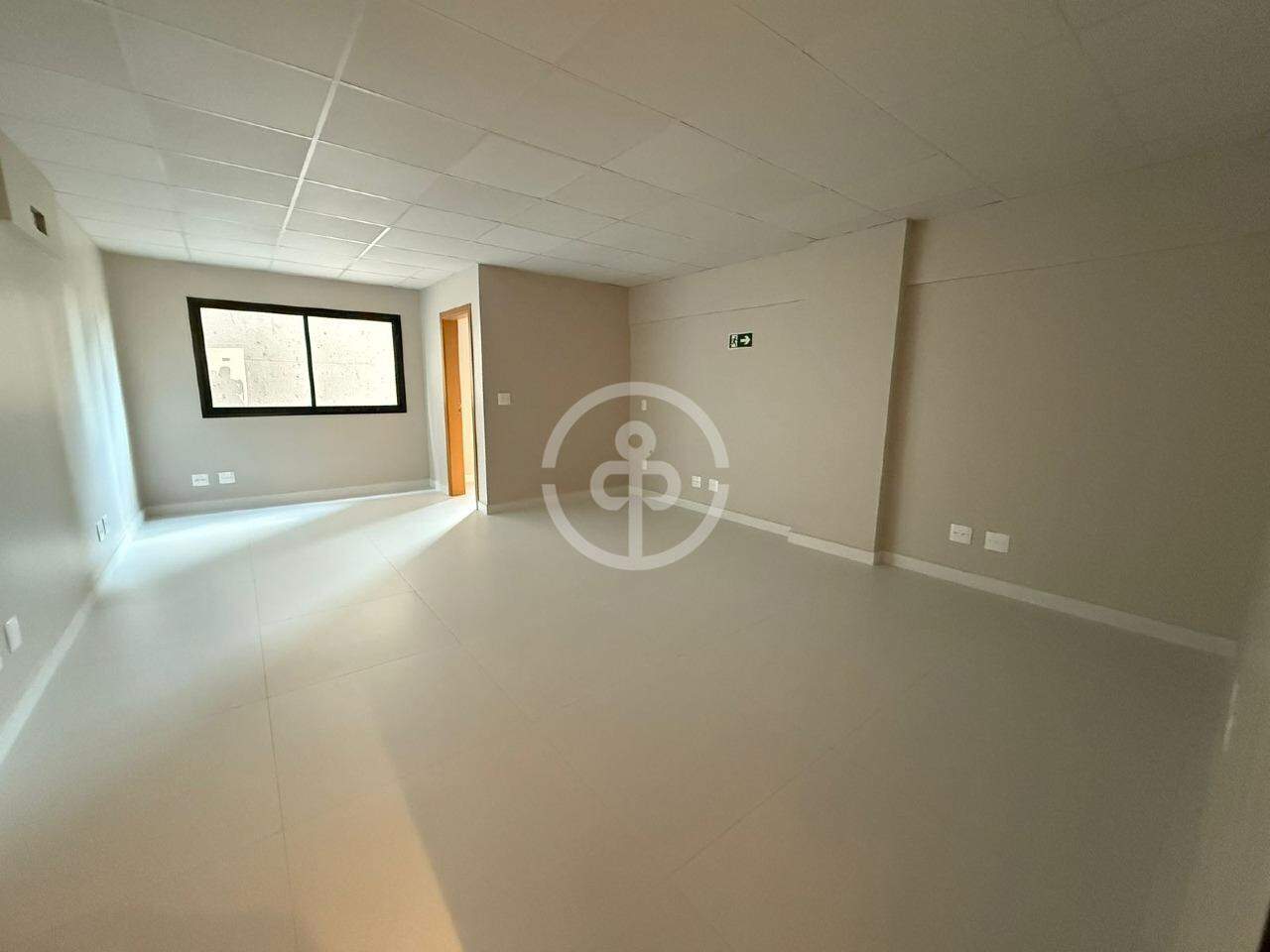 Sala comercial à venda no Centro: 