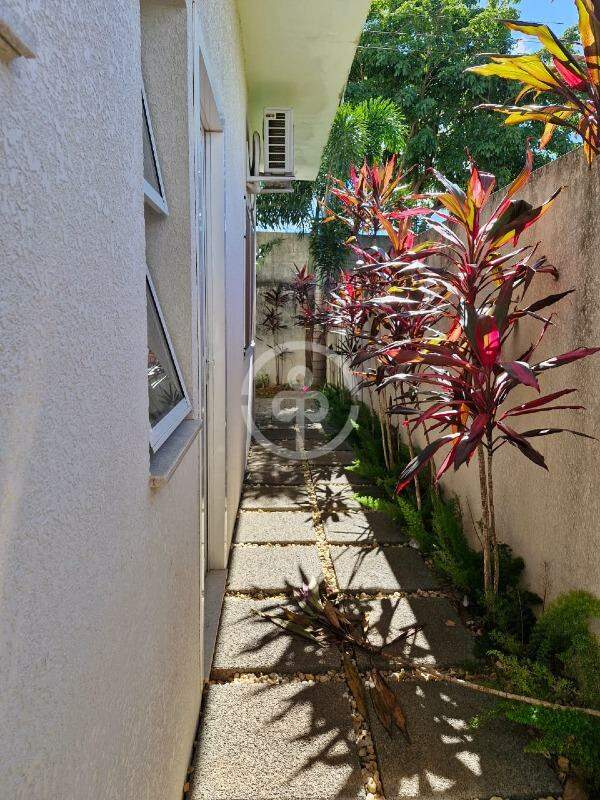 Casa em condomínio à venda no FAG: 