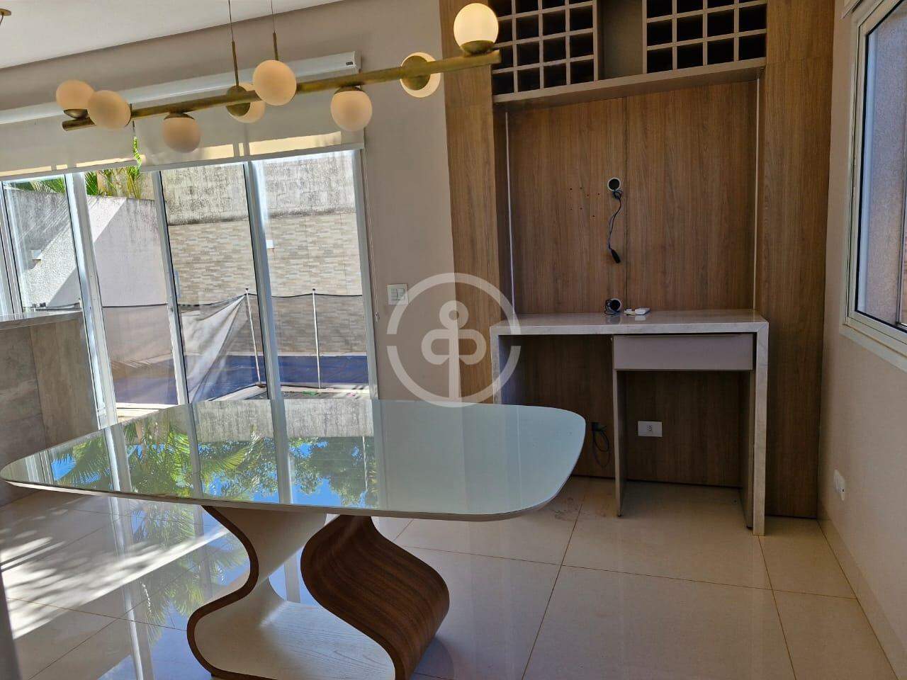 Casa em condomínio à venda no FAG: 