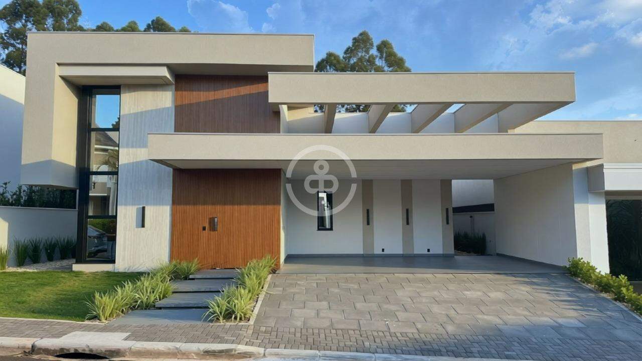 Casa em condomínio à venda no Recanto Tropical: 