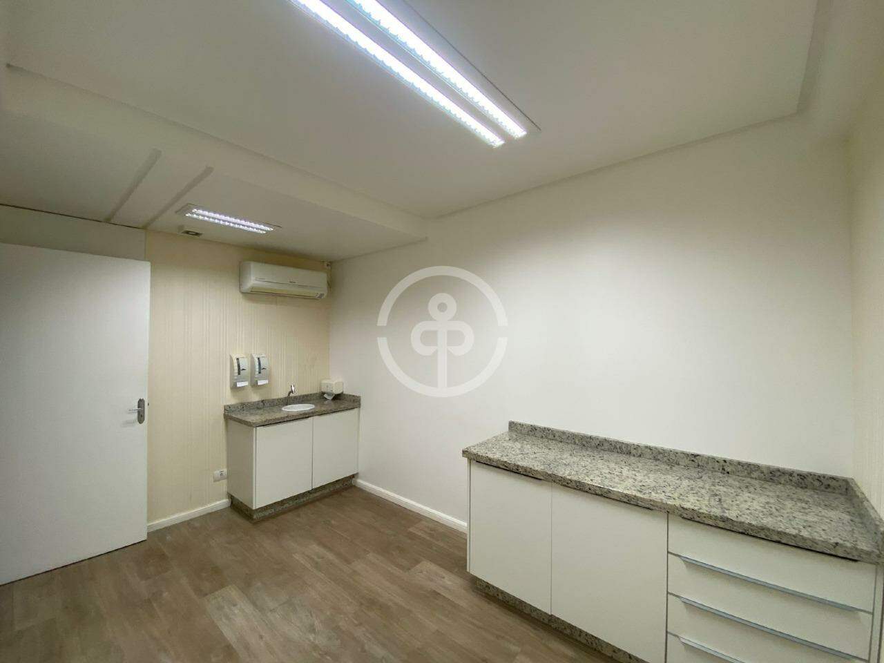Comercial para aluguel no Centro: 