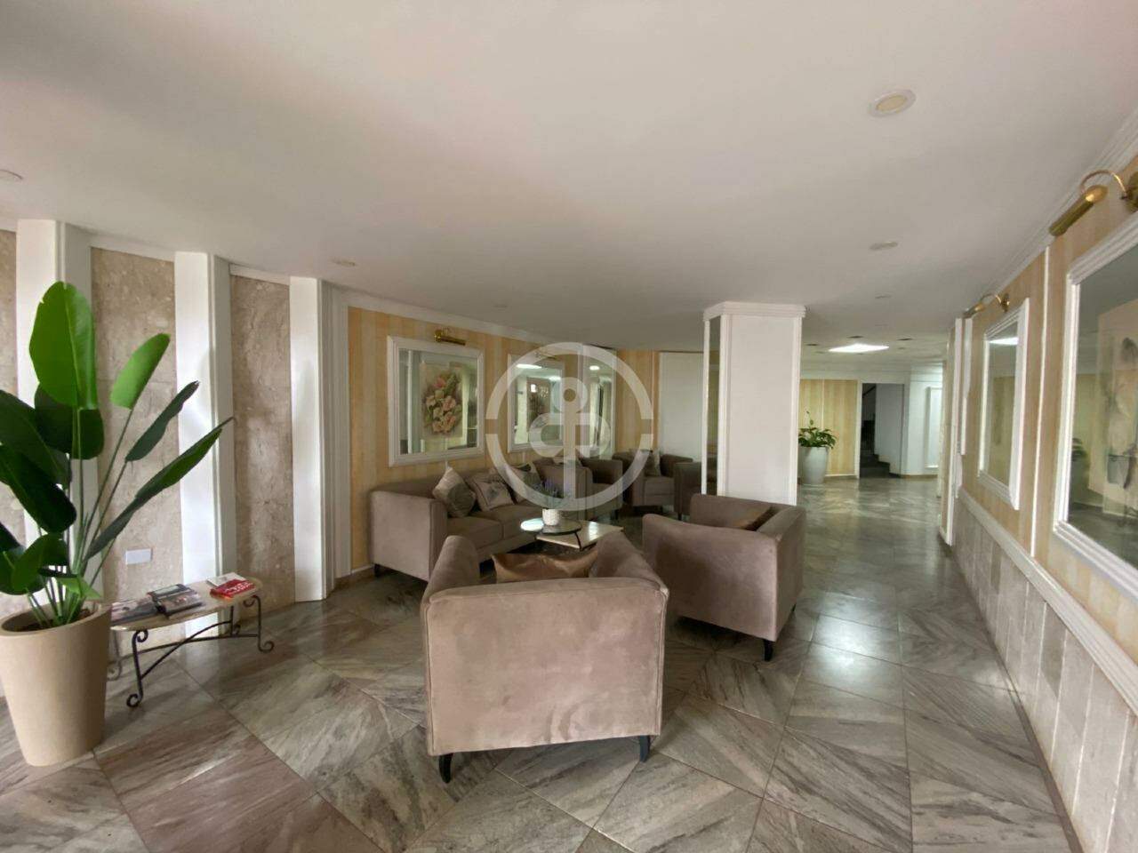 Apartamento para aluguel no Centro: 