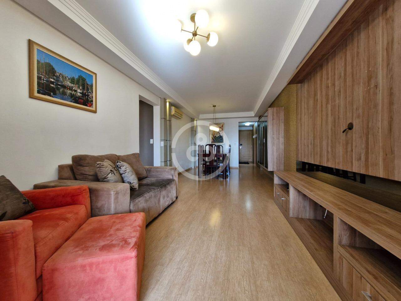 Apartamento para aluguel no Centro: 