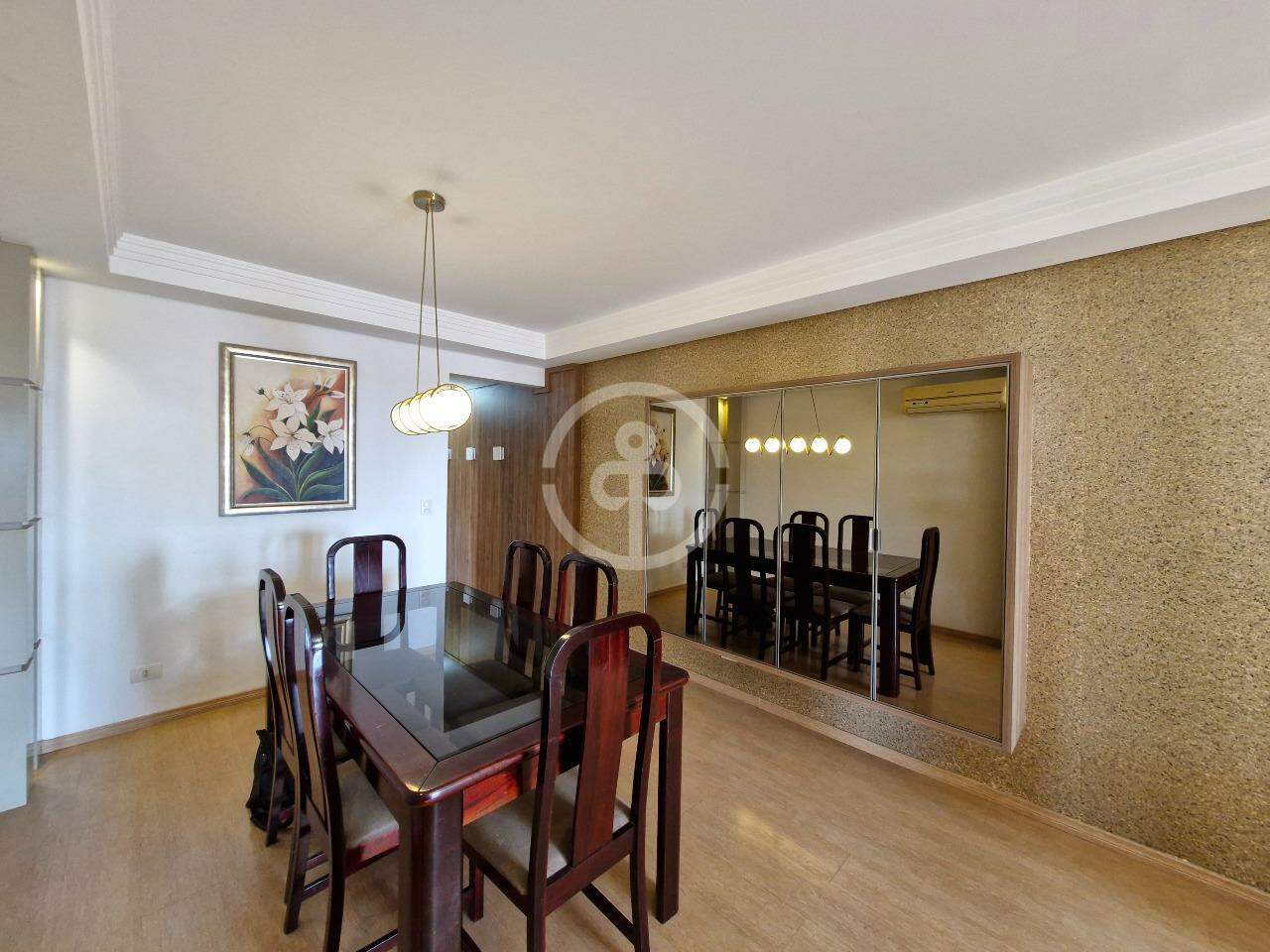 Apartamento para aluguel no Centro: 