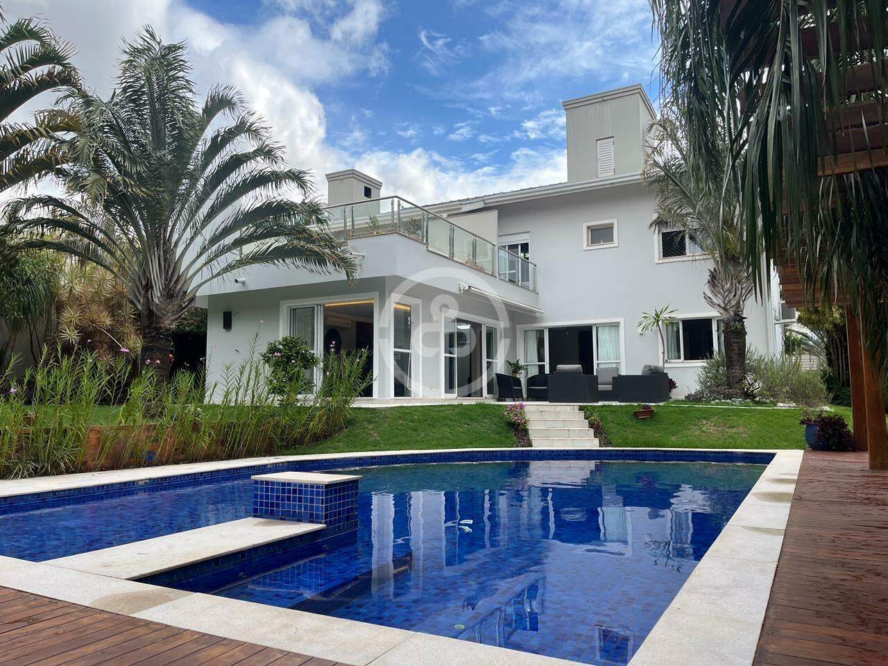 Casa em condomínio à venda no Country: 