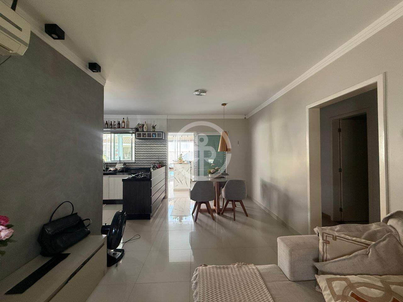 Casa em condomínio à venda no Região do Lago: 