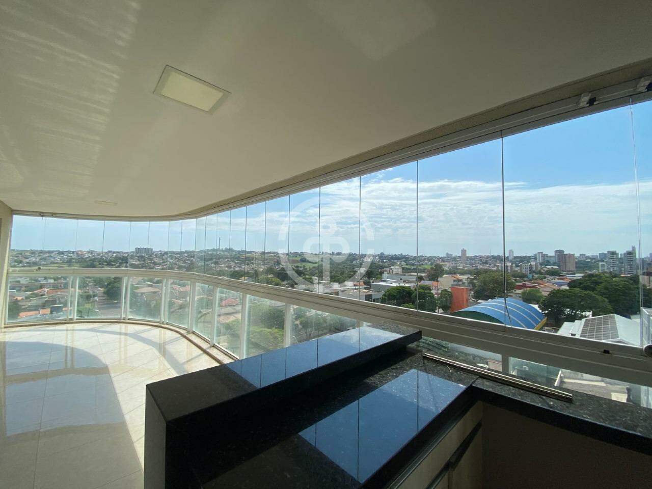Apartamento para aluguel no Centro: 