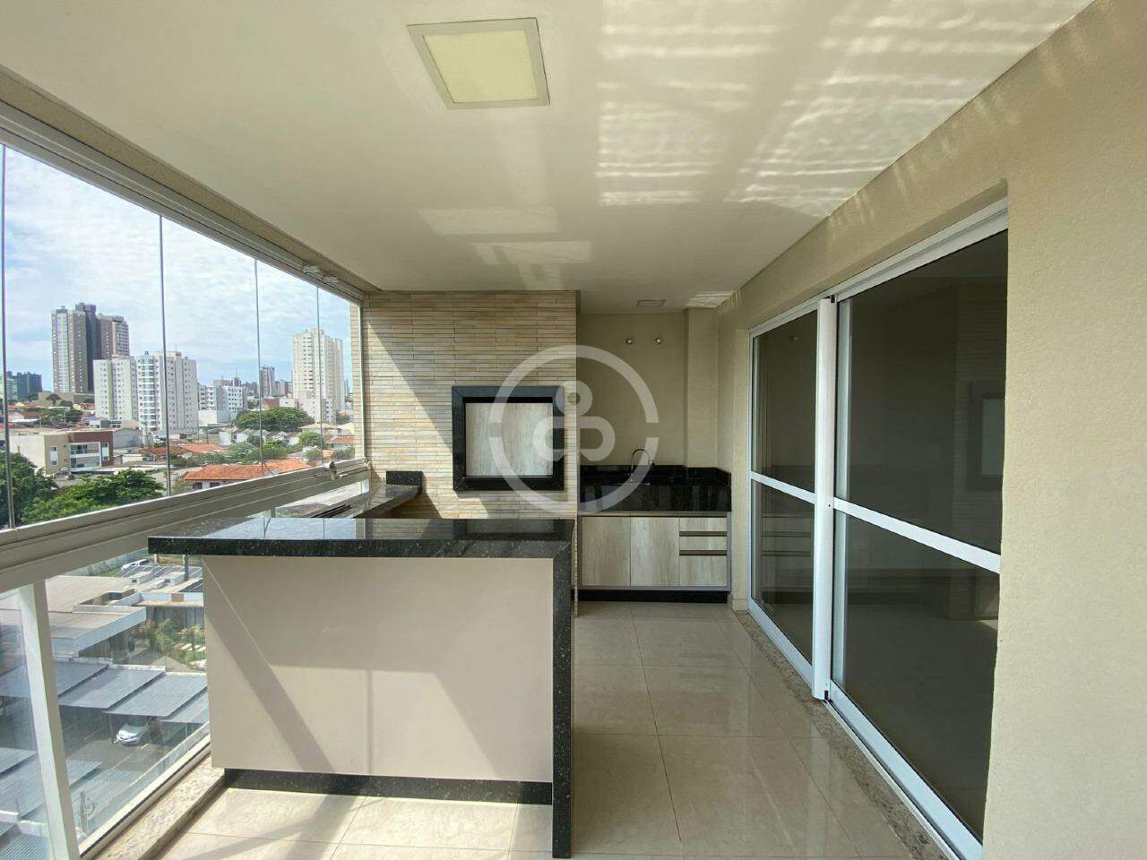 Apartamento para aluguel no Centro: 