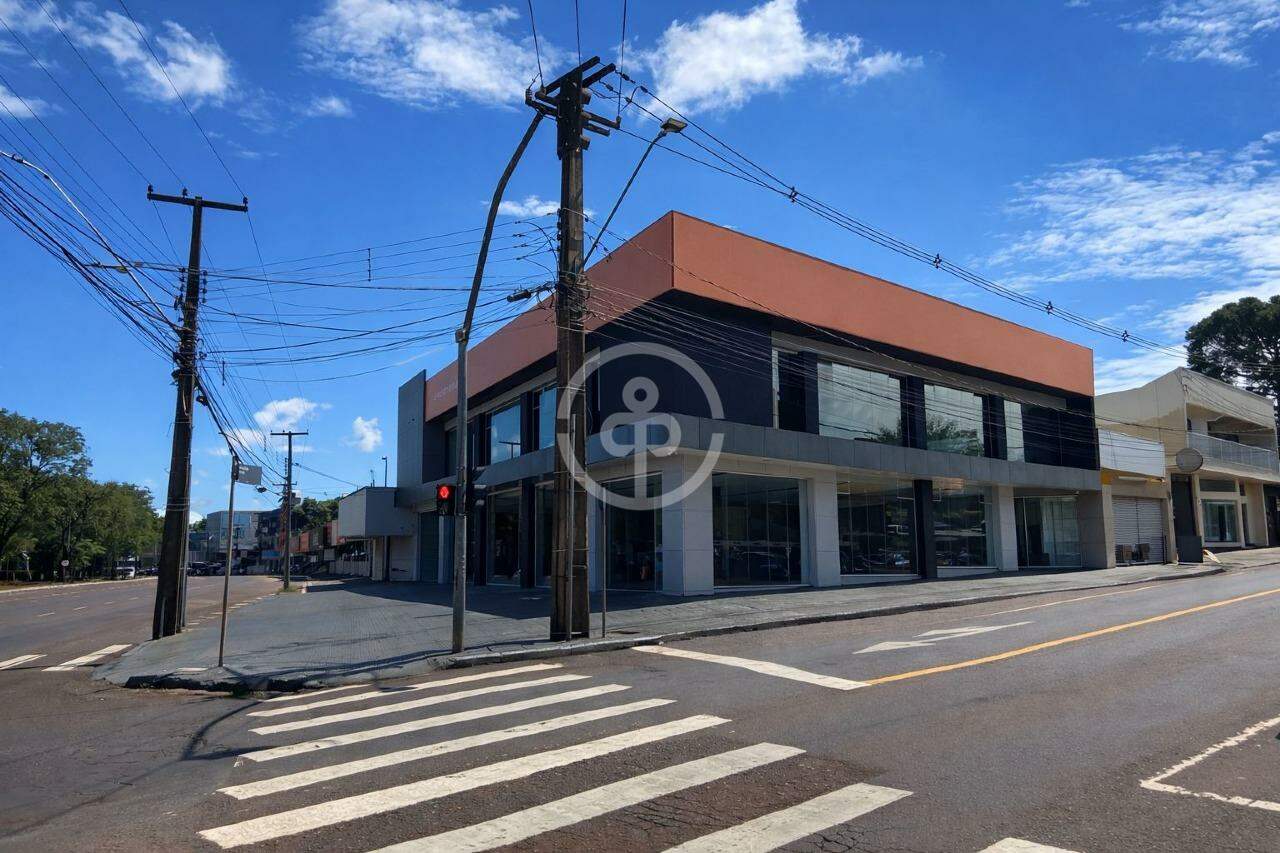 Prédio inteiro para aluguel no Centro: 