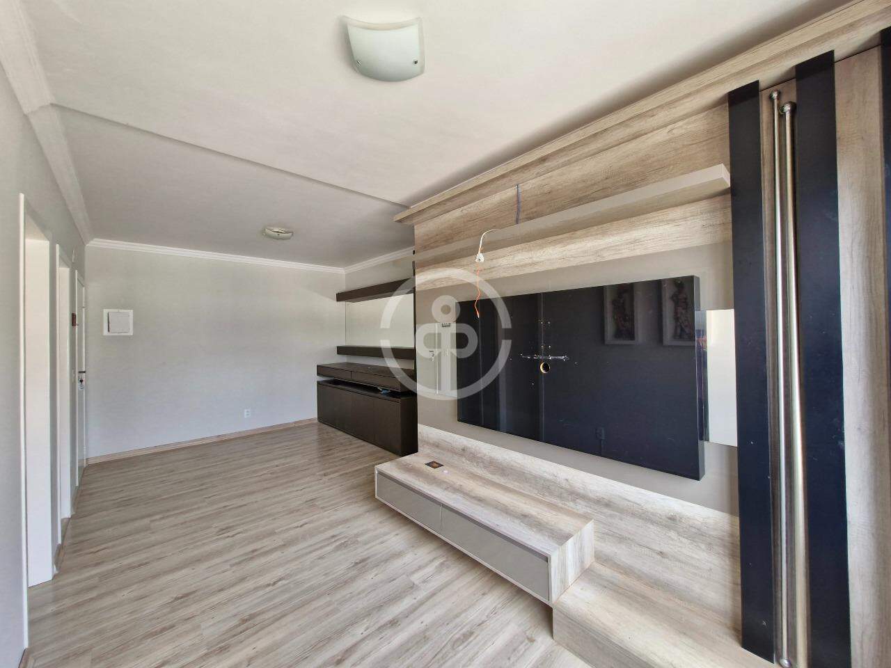 Apartamento para aluguel no Recanto Tropical: 