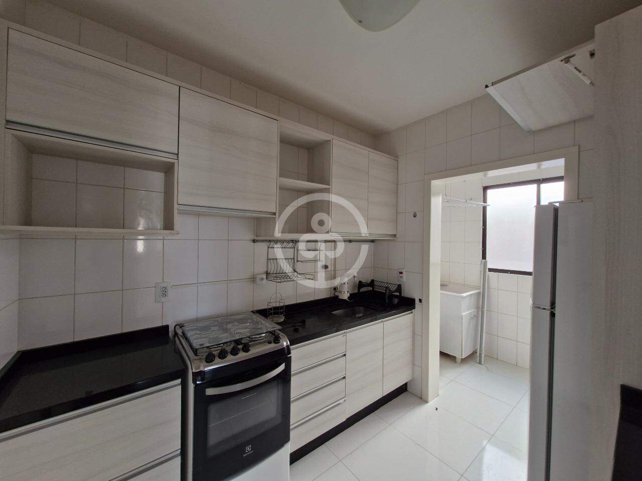 Apartamento para aluguel no Recanto Tropical: 