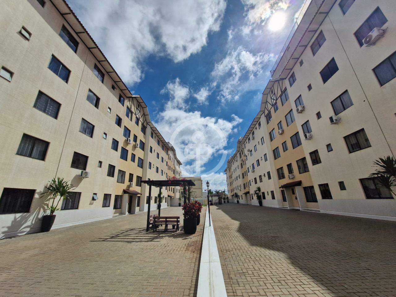 Apartamento para aluguel no Recanto Tropical: 