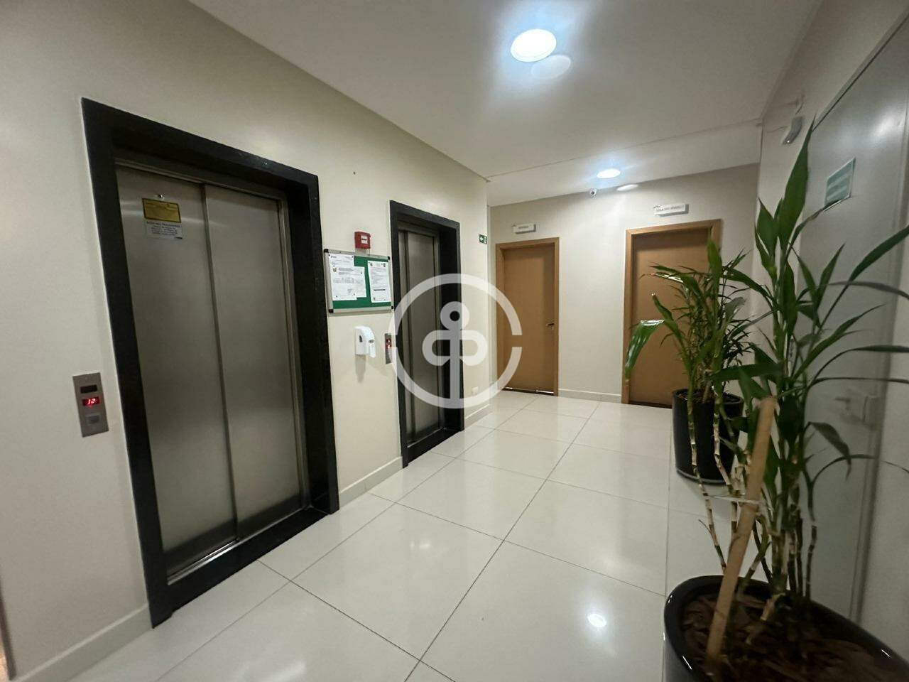 Apartamento para aluguel no Centro: 