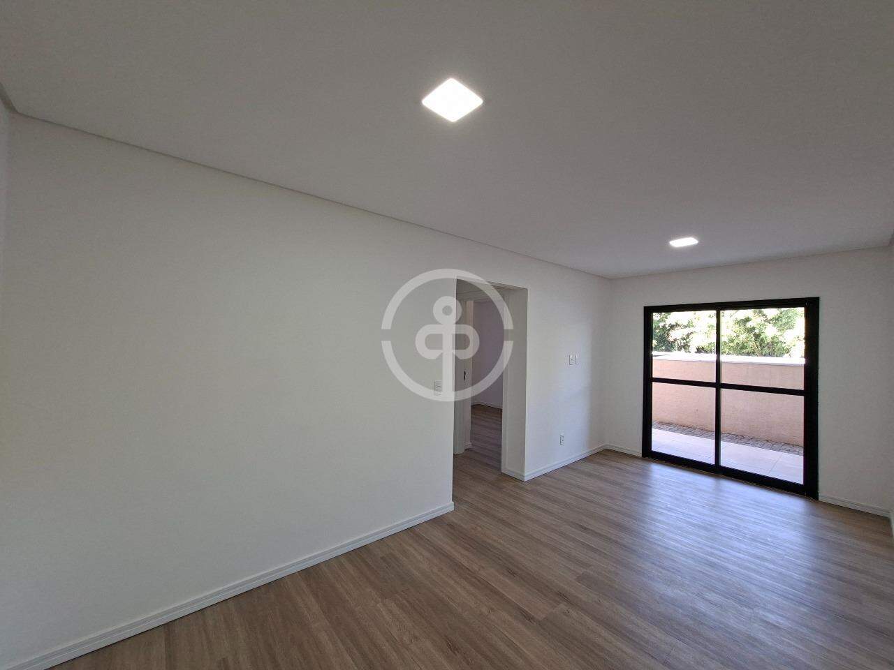Apartamento para aluguel no Pioneiros Catarinenses: 