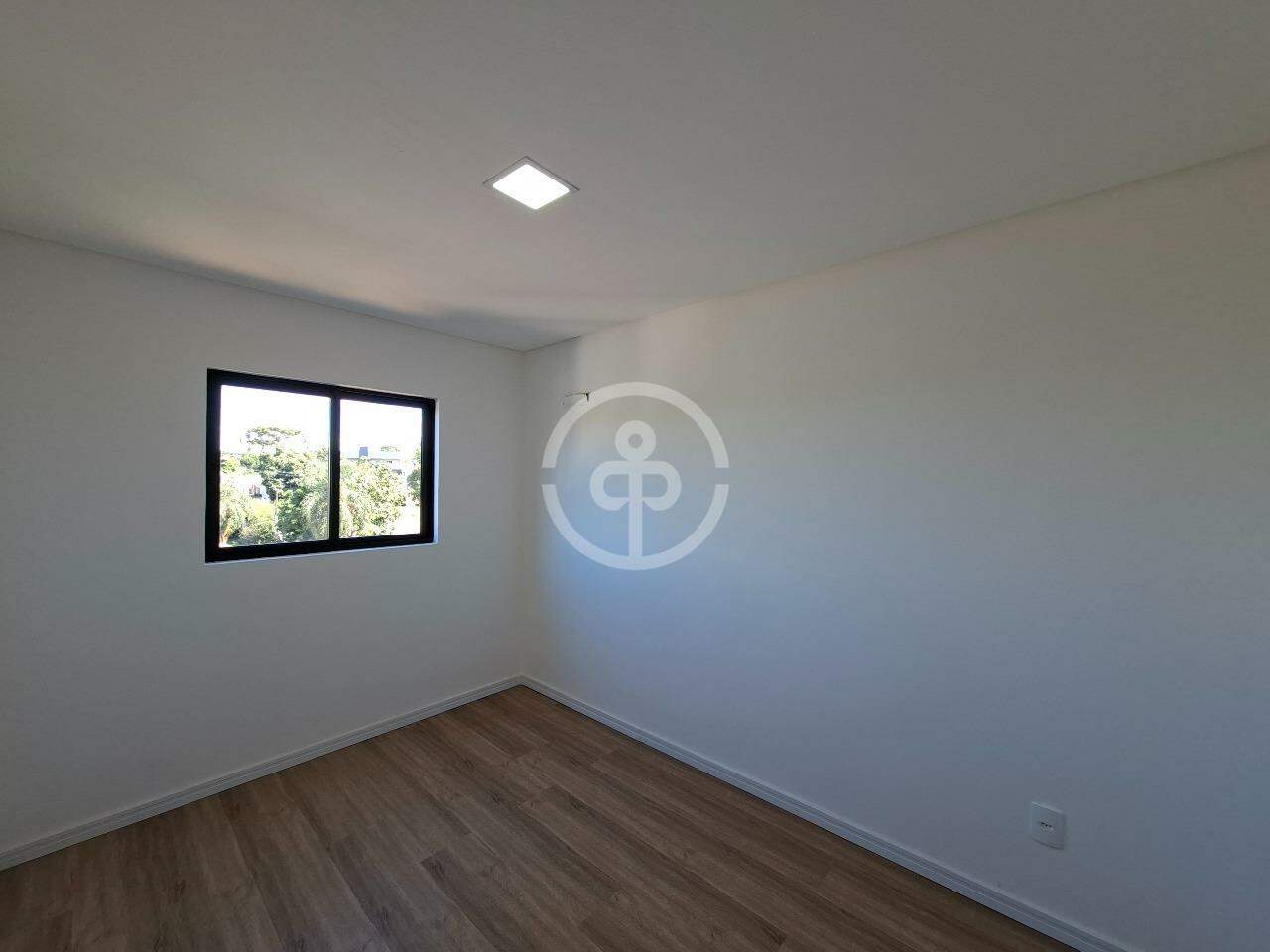 Apartamento para aluguel no Pioneiros Catarinenses: 