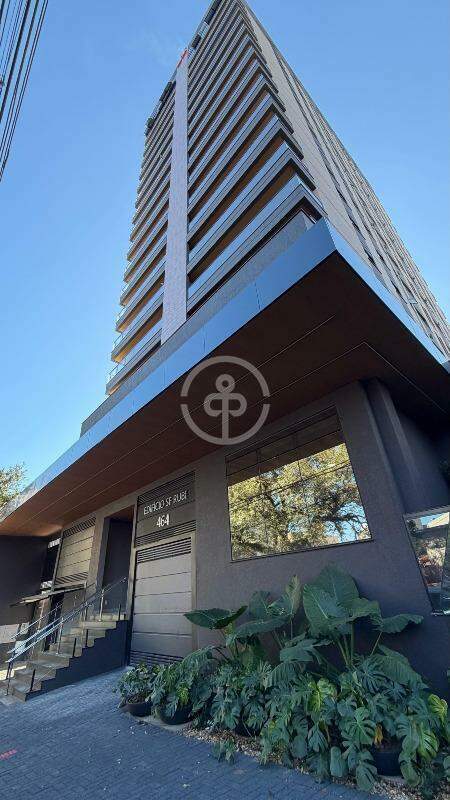 Cobertura duplex à venda no Centro: 