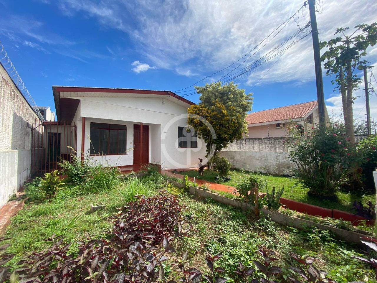 Casa para aluguel no Centro: 