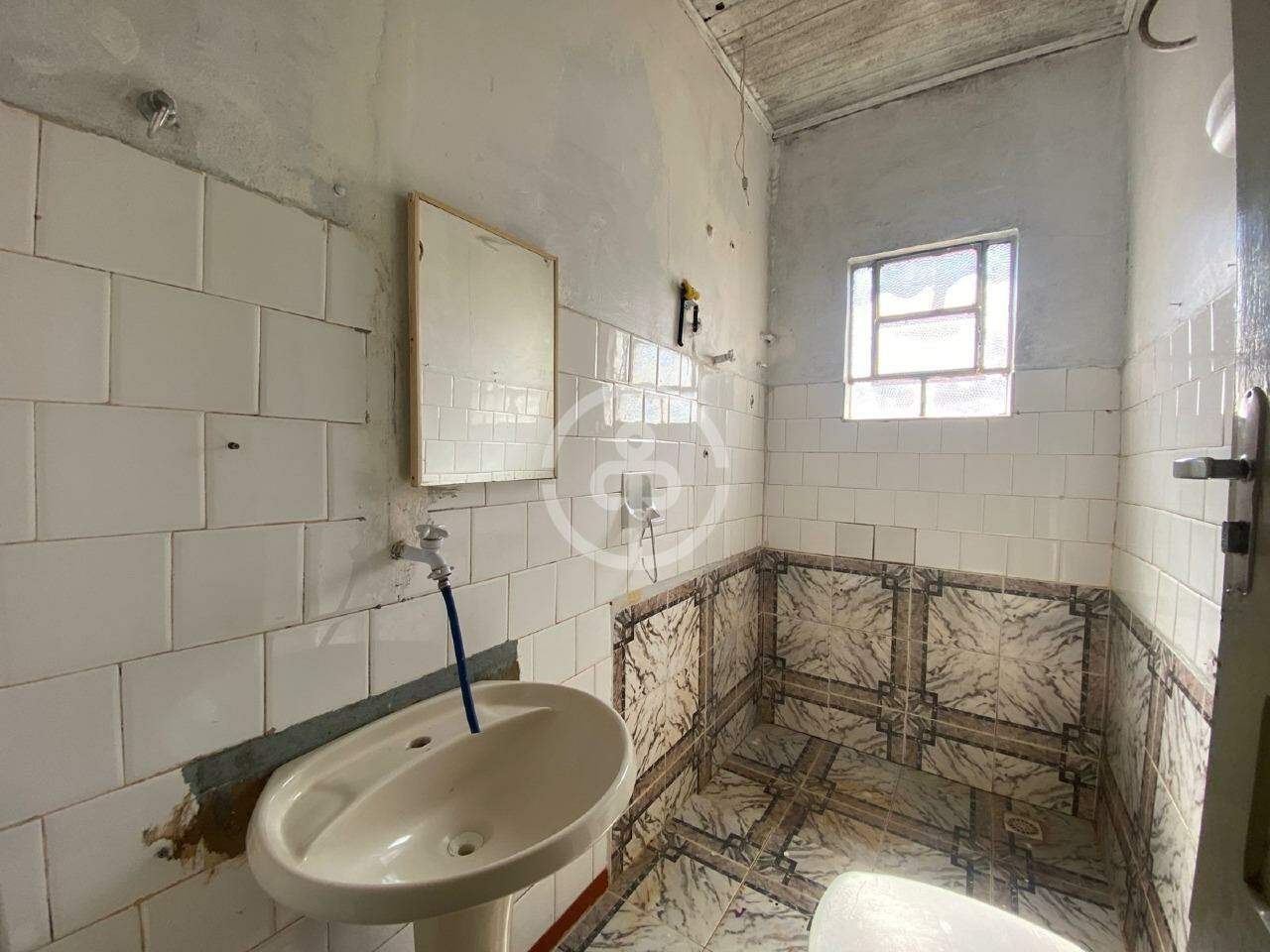 Casa para aluguel no Centro: 