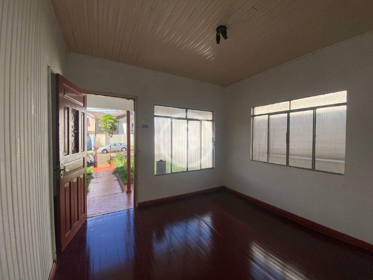 Casa para aluguel no Centro: 